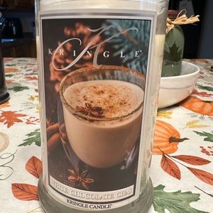 White chocolate chai candle